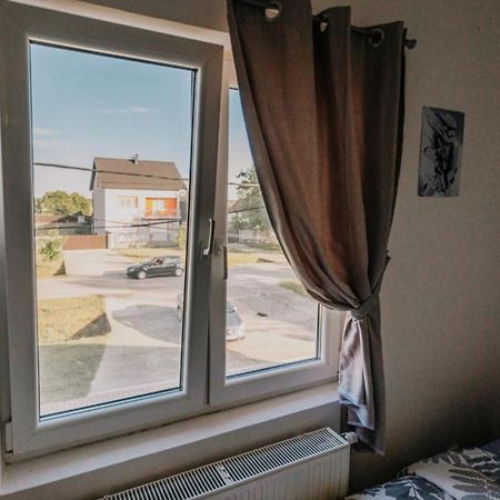 Apartmani Tea I Toni Gradiste Exteriér fotografie