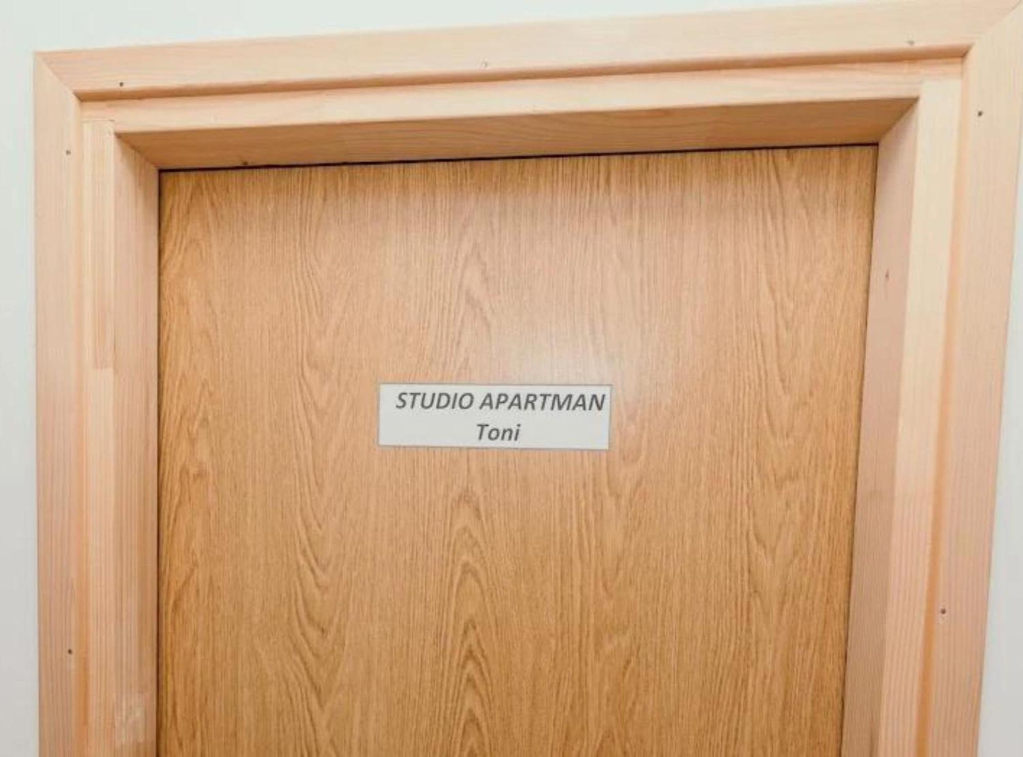 Apartmani Tea I Toni Gradiste Exteriér fotografie