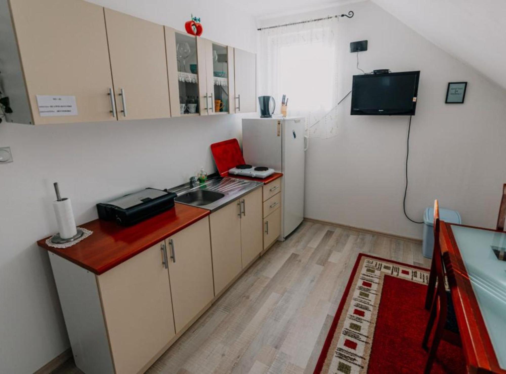 Apartmani Tea I Toni Gradiste Exteriér fotografie